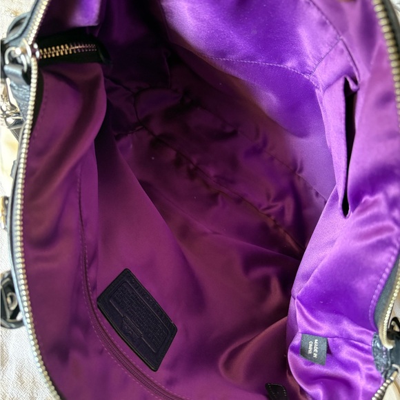 Coach Lindsey Satchel - Picture 4 of 5